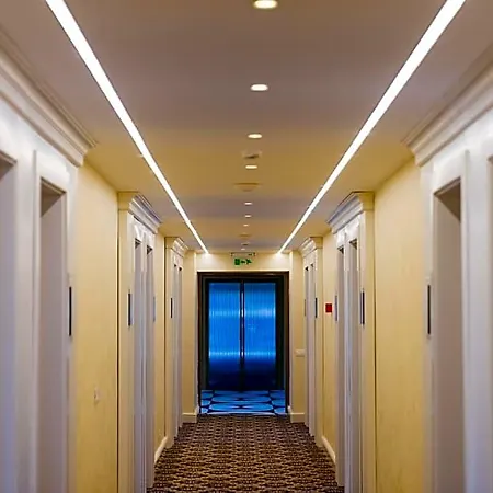 Belvedere 3*